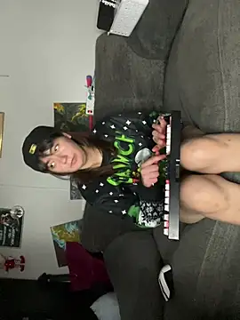 notmyfrogbro online show from March 6, 2026, 4:40 am