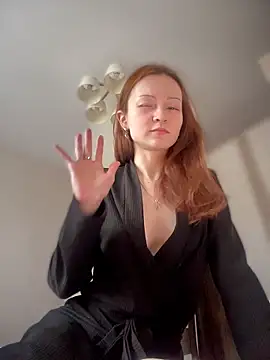 Snapshot of SadieSink_ chatting on March 3, 2026, 12:56 pm SadieSink online show from March 3, 2026, 12:56 pm