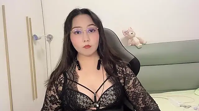 Susu-36E online show from May 8, 2026, 3:27 pm