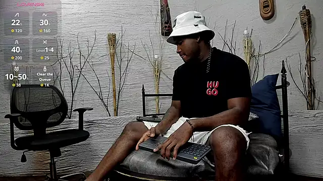 DarianWill18 online show from March 28, 2026, 3:29 am