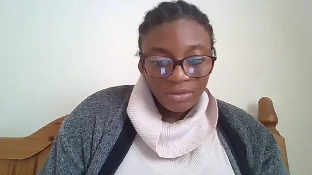 SexyGemBeauty online show from April 19, 2026, 1:45 pm