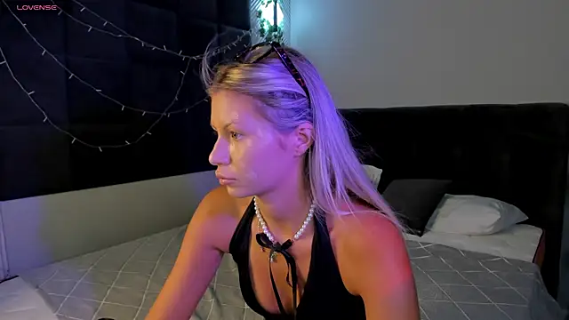 Sidny Beth online show from July 23, 2026, 12:02 am