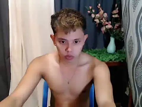 Baby Maxxx online show from April 10, 2026, 8:43 am