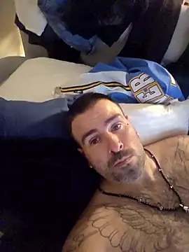 Snapshot of Biggbaddwulf7 chatting on February 27, 2026, 12:16 pm Biggbaddwulf7 online show from February 27, 2026, 12:16 pm