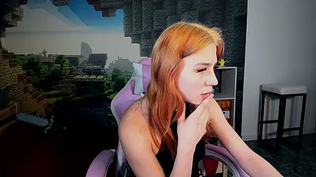 RosaFowler online show from February 28, 2026, 12:27 pm