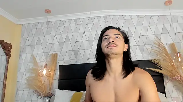 AbbyLoius online show from March 19, 2026, 1:33 pm