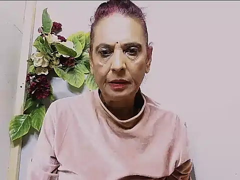 Snapshot of Hot_queen58 chatting on July 8, 2026, 4:57 am Hot queen58 online show from July 8, 2026, 4:57 am