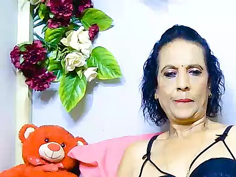Hot queen58 online show from June 1, 2026, 6:18 pm