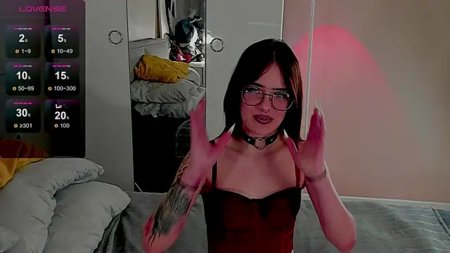 Marika Degas online show from May 17, 2026, 1:00 pm