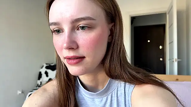 Lolatatee online show from March 22, 2026, 5:00 am