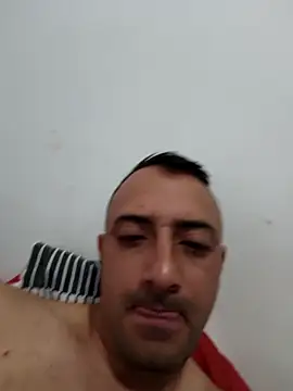 RaphandLey online show from February 27, 2026, 5:57 pm