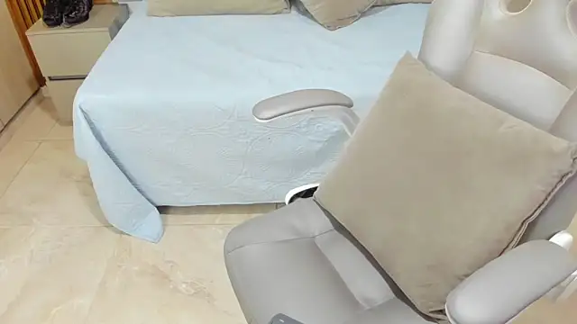 Hanna irfan online show from April 5, 2026, 12:23 pm