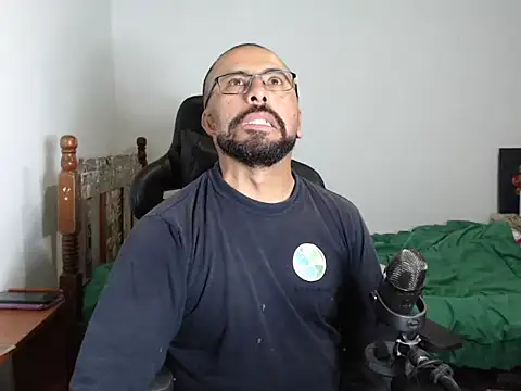 Snapshot of Nano_Cruz chatting on March 15, 2026, 11:34 pm Nano Cruz online show from March 15, 2026, 11:34 pm