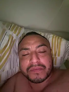 alexandeerr1986 online show from May 19, 2026, 10:11 am