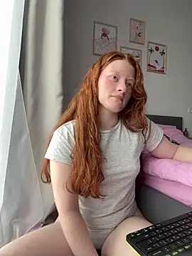 Snapshot of gingerlatte chatting on May 20, 2026, 9:50 am gingerlatte online show from May 20, 2026, 9:50 am