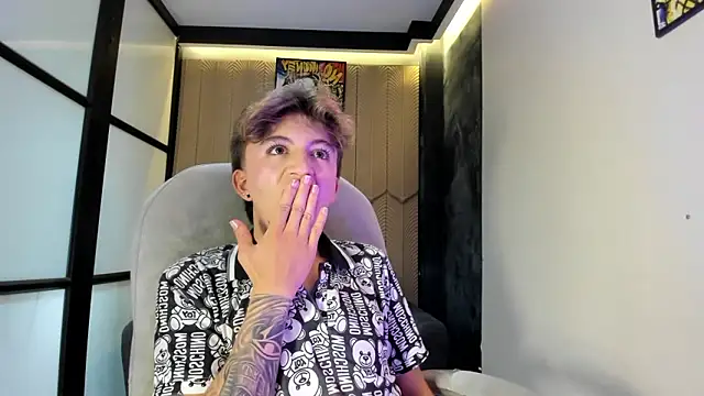 ManuelPiper  online show from March 2, 2026, 8:38 pm