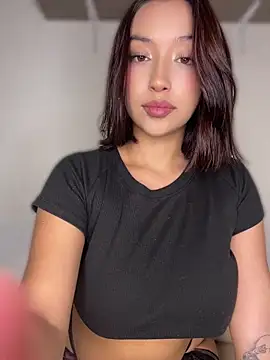 Im Danna  online show from April 24, 2026, 12:01 am