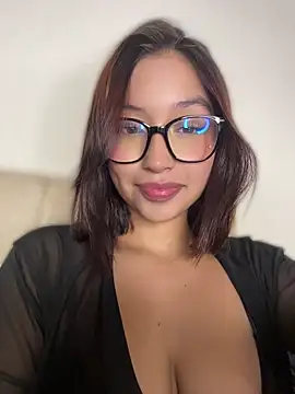 Im Danna  online show from April 25, 2026, 1:08 am