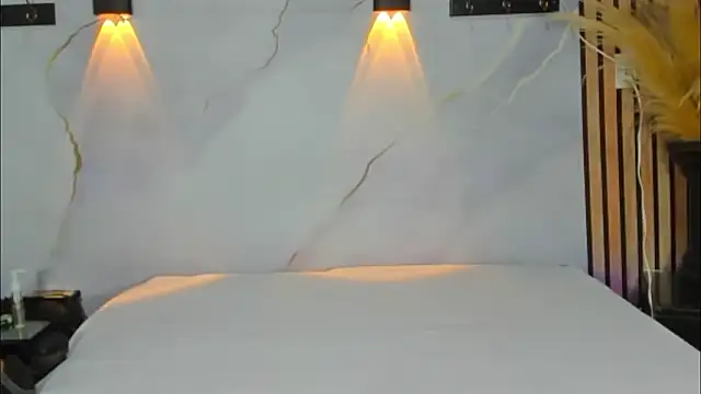 LucyAndAntony online show from March 10, 2026, 4:49 am