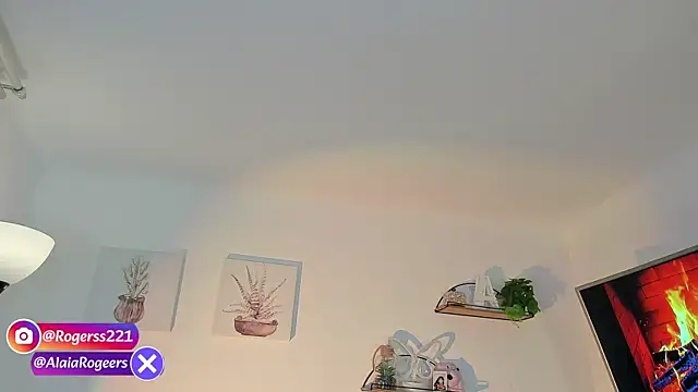 AlaiaRogers online show from June 30, 2026, 10:59 am