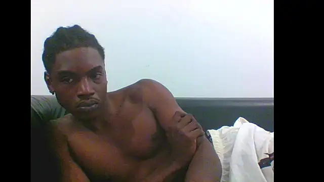 Snapshot of charles_king chatting on June 17, 2026, 5:18 am charles king online show from June 17, 2026, 5:18 am