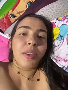 allyson-cute03 online show from June 14, 2026, 9:43 am