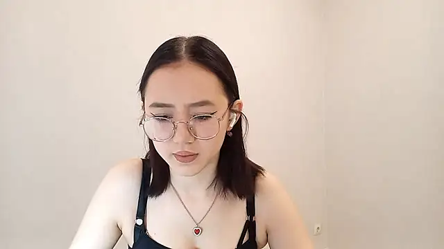 SolvedGlobe online show from March 11, 2026, 1:05 pm