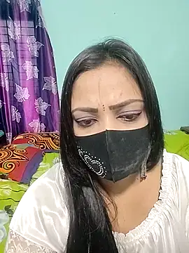 Beauty-3 online show from April 11, 2026, 1:46 am