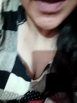 Snapshot of MUSKAN_786786- chatting on March 2, 2026, 6:36 am MUSKAN 786786- online show from March 2, 2026, 6:36 am