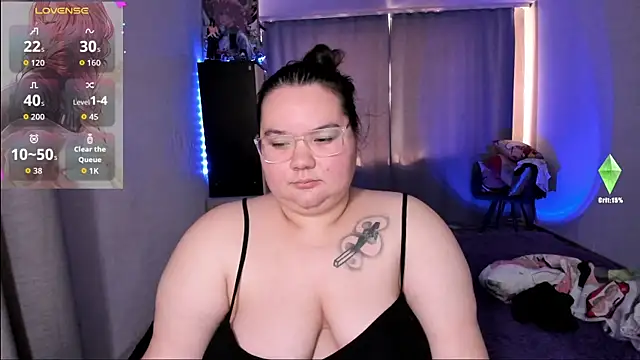 YoshinoSomei online show from April 13, 2026, 3:10 am