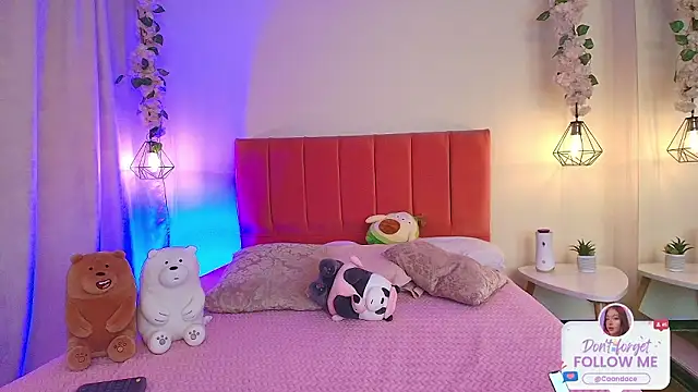 Caandace online show from March 25, 2026, 7:24 pm