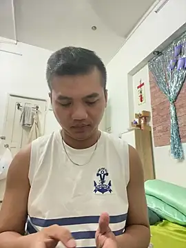 Gockhuatsg online show from May 18, 2026, 2:11 pm
