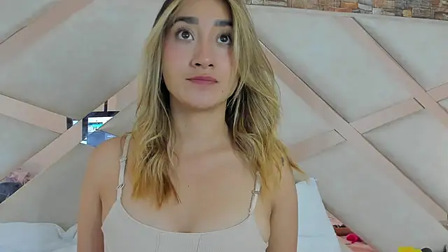 lucy davies online show from June 16, 2026, 11:43 am