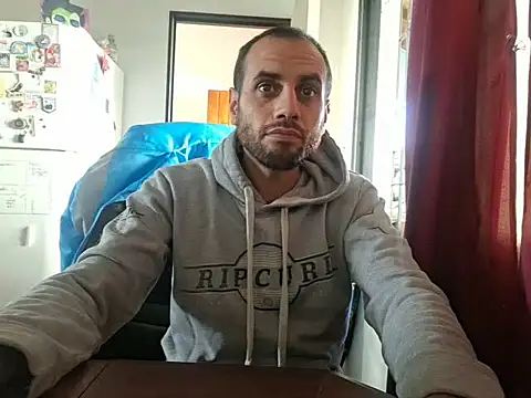 oroenbarra online show from April 24, 2026, 1:24 pm