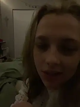 imkhloe online show from March 2, 2026, 5:31 pm