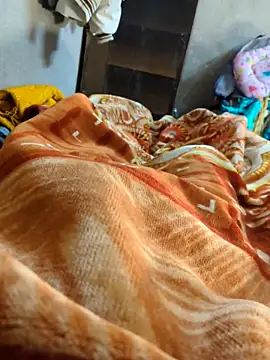 Snapshot of __Madarchod__ chatting on March 1, 2026, 2:44 am Madarchod online show from March 1, 2026, 2:44 am