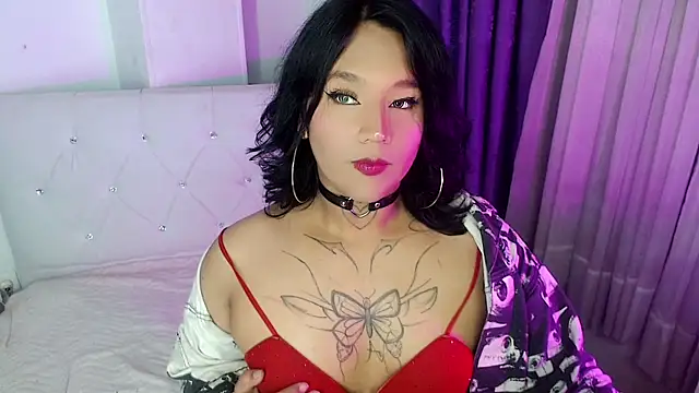 isadoraqueeen online show from March 29, 2026, 3:52 am