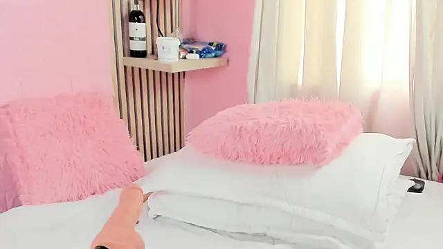 Eliza rossa online show from March 26, 2026, 7:12 pm