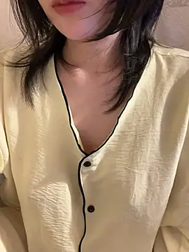 Snapshot of Angela-sexxy chatting on August 6, 2026, 6:25 pm Angela-sexxy online show from August 6, 2026, 6:25 pm