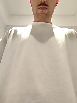 straightdude99 online show from March 2, 2026, 8:16 pm