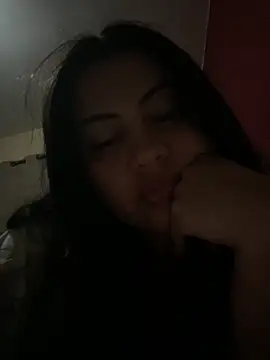 BombonaVip online show from April 26, 2026, 5:49 am