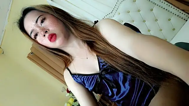 Seductive sophie online show from May 6, 2026, 1:42 am