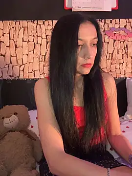 anamaria04 online show from April 26, 2026, 2:25 pm