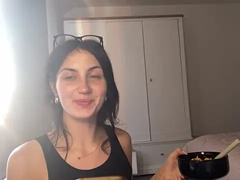 Ellamay06 online show from June 2, 2026, 5:13 pm