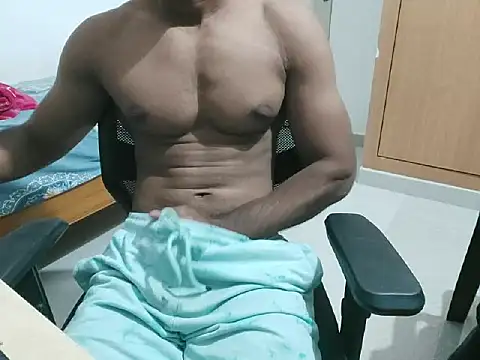 kratosTheHunk online show from June 13, 2026, 6:06 pm