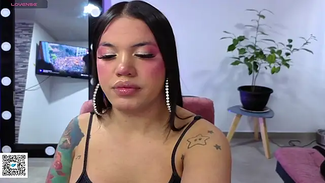 ashley-midnight online show from June 18, 2026, 8:14 pm