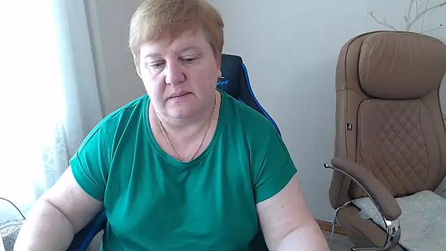 Free Butterfly7 online show from April 13, 2026, 1:15 pm