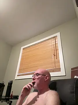 Snapshot of dwreck1974 chatting on March 1, 2026, 10:54 pm dwreck1974 online show from March 1, 2026, 10:54 pm