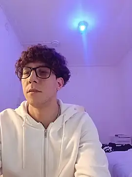 TitanNoir online show from March 14, 2026, 11:38 am