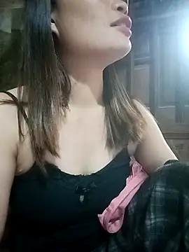 Snapshot of -Tristina- chatting on May 19, 2026, 1:56 am -Tristina- online show from May 19, 2026, 1:56 am